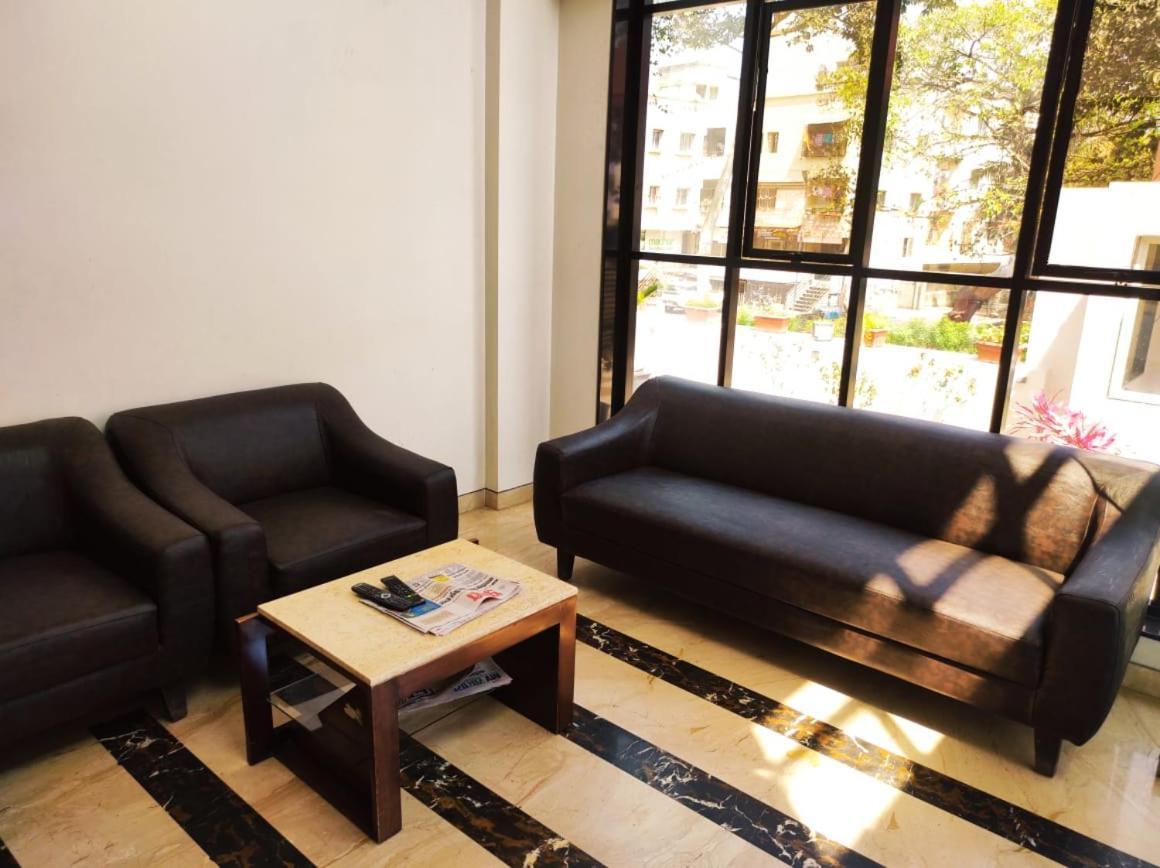 Hotel Manasi Inn Satara Exterior photo